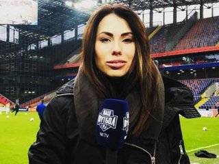 Bir ülke ona yalvarıyor! 'Lütfen dekolte giyme'