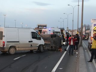 İstanbul trafiğini kilitleyen kaza!