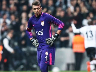 Muslera'nın çöktüğü an! Hüngür hüngür ağladı