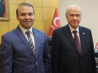 MHP’den o “yazar”a çok sert tepki