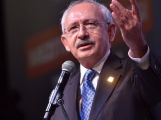 Erdoğan'a 'diktatör' diyene bak! Kazan kaynıyor