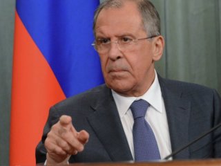 Lavrov'un Kudüs cevabı odayı terk ettirdi