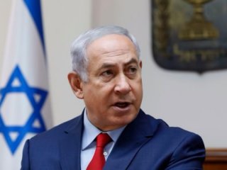 Netanyahu'yu fena ezdiler! Apar topar terk etti!