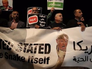 Tel Aviv Büyükelçiliği önünde Kudüs protestosu