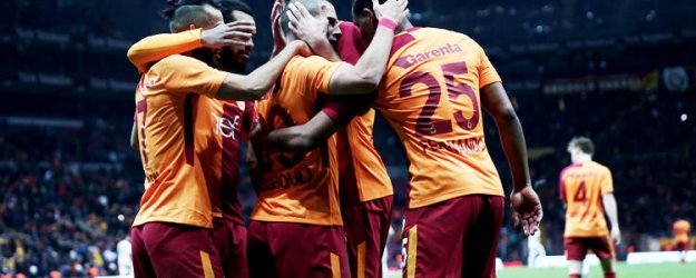 Devre arası imzalayacak! Gidiyor derken...