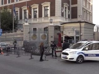 Alman Başkonsolosluğunda alarm!