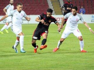 Balıkesir'de tek gollü galibiyet