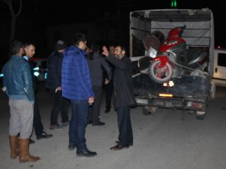 Hırsızları takip ederek polislere yakalattı