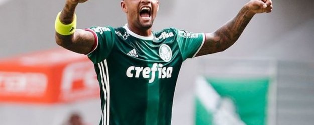Olay beğeni! 'Tudor'u soyunma odasına atıp...'
