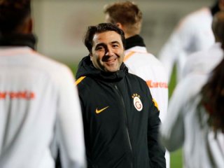 Galatasaray yeni hocasıyla çalıştı