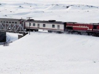 Ankara-Kars Ekspresi seferlerine şaşırtan ilgi!