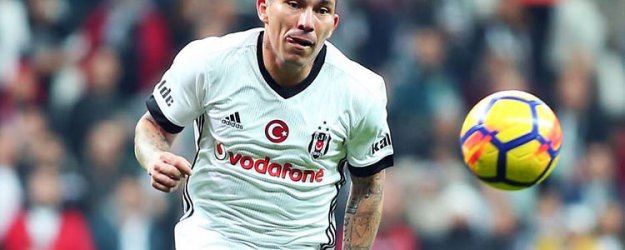 Medel'in formunun sırrı ortaya çıktı!