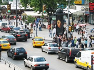 Lüks caddelerde yüzde 30 düşüş var