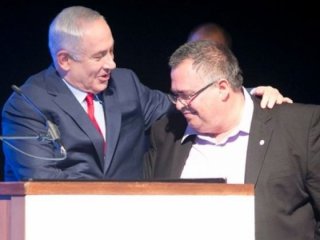 Netanyahu'ya şok! Sağ kolu istifa etti