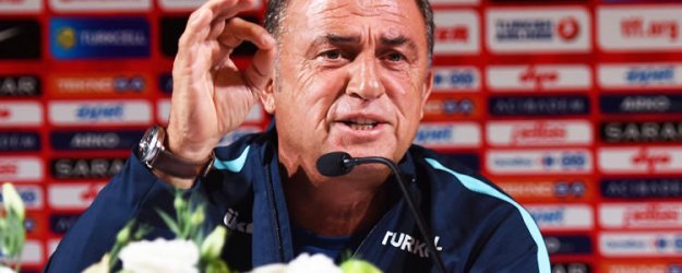 'Biraz onurunuz varsa istifa edersiniz'