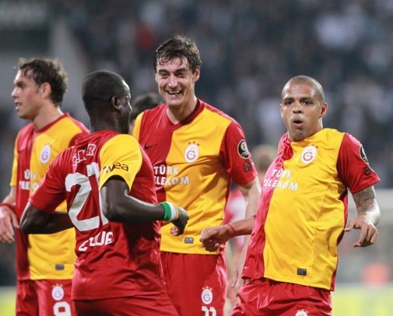 Gerilimli derbi Galatasaray'ın: 0 - 2