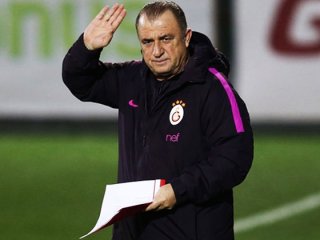 4 yıldır Galatasaray'daydı! Terim işine son verdi
