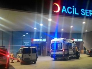 Merzifon'da sokak ortasında bıçaklı korkunç kavga!