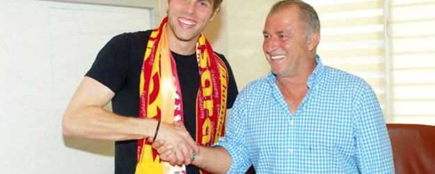 Elmander için resmi açıklama! G.Saray'a...