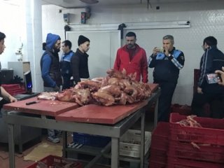 Yeni yılın ilk baskını! Şok görüntüler