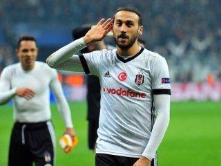 Cenk Tosun transferinde pürüz çıktı!
