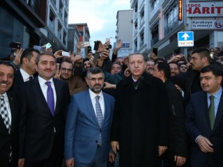 Erdoğan Sultanbeyli Belediyesi'ni ziyaret etti