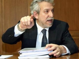 Atina'dan darbeci askerler için flaş hamle!