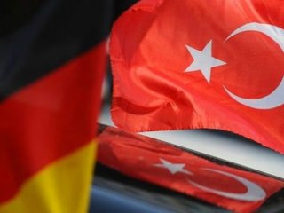 Türkiye'den Almanya'ya çağrı!