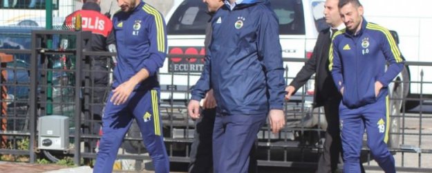 Cuma namazı için tüm futbolcular oraya gitti!