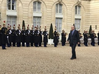 Erdoğan Elysee Sarayı’nda