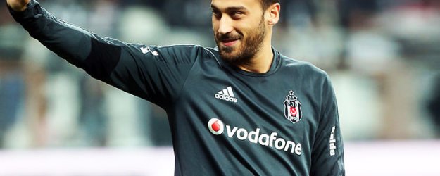 Cenk Tosun'dan Beşiktaş'a duygusal veda!