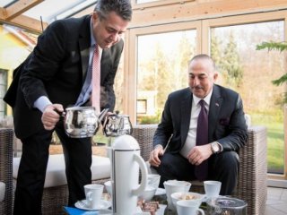 Alman Bakan'dan bir ilk!
