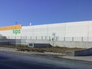 Kipa'dan zararına AVM satışı