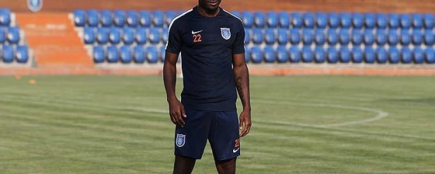 Chedjou'dan Tudor'a zehir zemberek sözler!