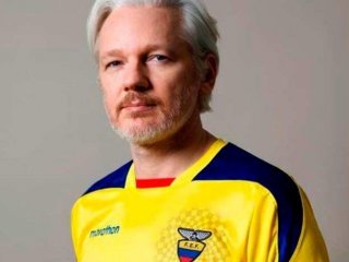 Wikileaks kurucusu Assange'a vatandaşlık verdiler