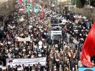 ABD iran'ı kaşımaya devam ediyor