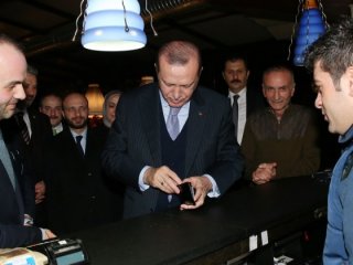 Cumhurbaşkanı Erdoğan ünlü çorbacıyı ziyaret etti