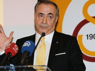 Mustafa Cengiz: Titanik'teyiz buz dağı yaklaşıyor