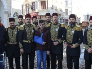 Payitaht Abdulhamid oyuncularından mesaj gibi kare