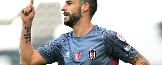 Negredo transferinde imza an meselesi!
