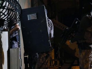 İstanbul'da eş zamanlı operasyon