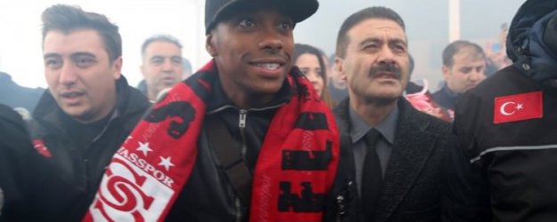 Robinho Sivas'ta! 'Soğuk havaya rağmen...'