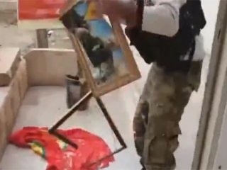 YPG'liler kaçtı, Türk askeri paçavraları yaktı!