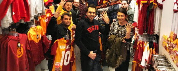 'Sarı Cuma' bereketi! Rekor hasılat!