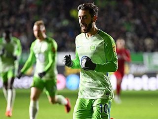Wolfsburg'u Yunus Mallı uçurdu!
