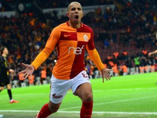 Terim geldi Feghouli uçuşa geçti!