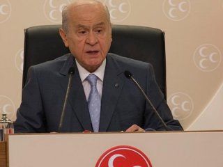 Bahçeli’den CHP’ye ağır sözler! Geri dönersek gök girsin, kızıl çıksın