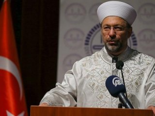 Diyanet İşleri Başkanı'ndan Adnan Oktar açıklaması