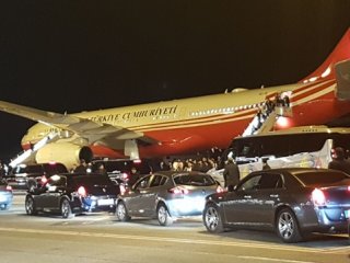 Erdoğan'ın uçağı Roma'ya indi