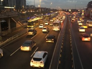 Yarıyıl tatili bitti, trafik yoğunluğu arttı